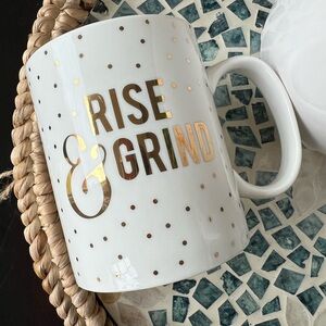 Super cute “Rise & Grind” mug